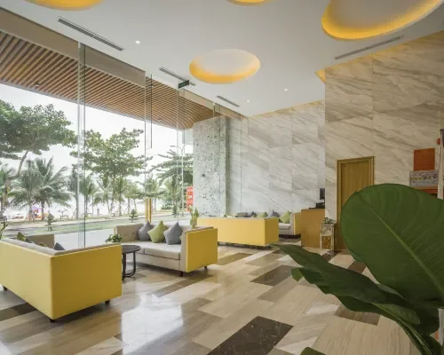 Sảnh và khu đón khách tại Navada Beach Hotel Nha Trang – góc 2