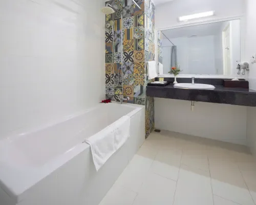 Phòng tắm tại Nha Trang Lodge Hotel