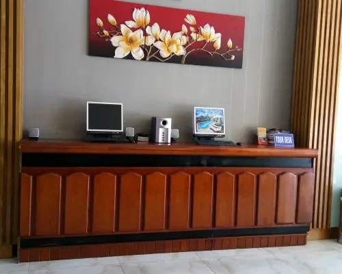 Quầy lễ tân tại Oriental Nha Trang Hotel