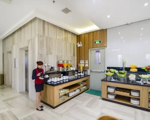 Không gian ăn uống tại Poseidon Nha Trang Hotel – góc 2