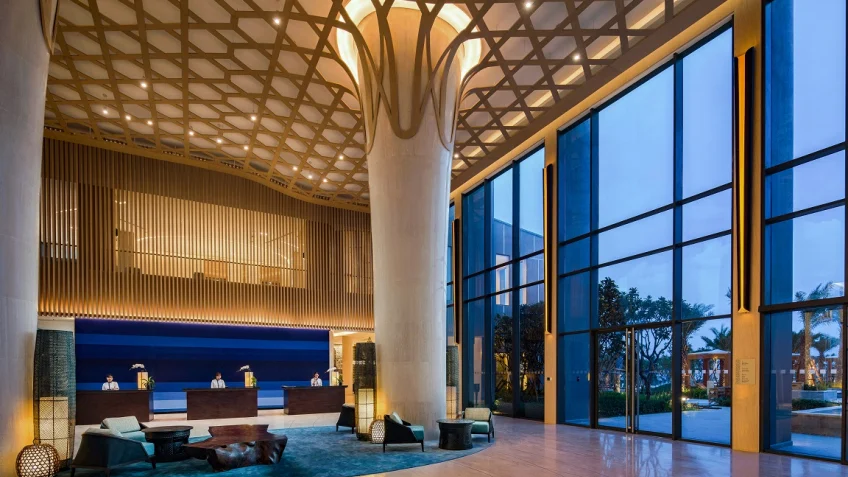 Sảnh và khu đón khách tại Radisson Blu Resort Cam Ranh