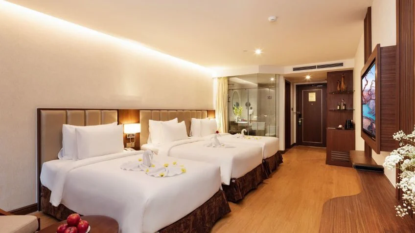 Phòng nghỉ tại Regalia Gold Hotel Nha Trang – góc 5