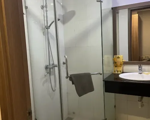 Phòng tắm tại Rigel Hotel Nha Trang – góc 6