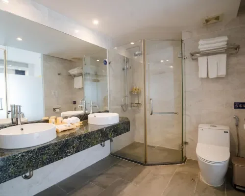 Phòng tắm tại Sandals Island Hotel Nha Trang