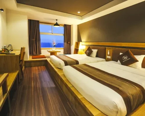 Phòng hai giường hướng biển tại Seasing Boutique Hotel Nha Trang