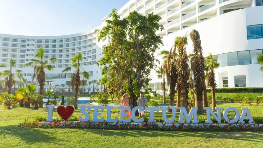 Toàn cảnh tại Selectum Noa Resort Cam Ranh – góc 2