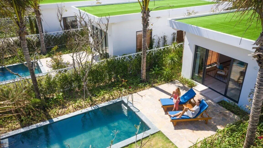Hồ bơi tại Selectum Noa Resort Cam Ranh – góc 2
