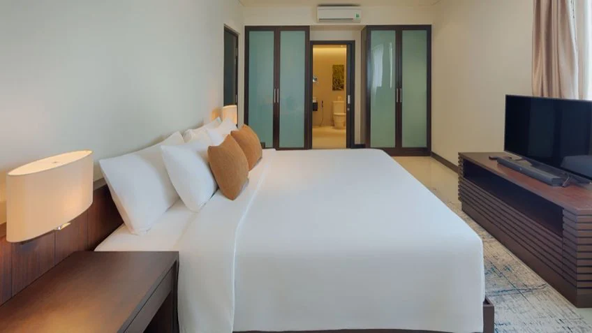 Phòng nghỉ tại The Costa Nha Trang Hotel & Residences – góc 9