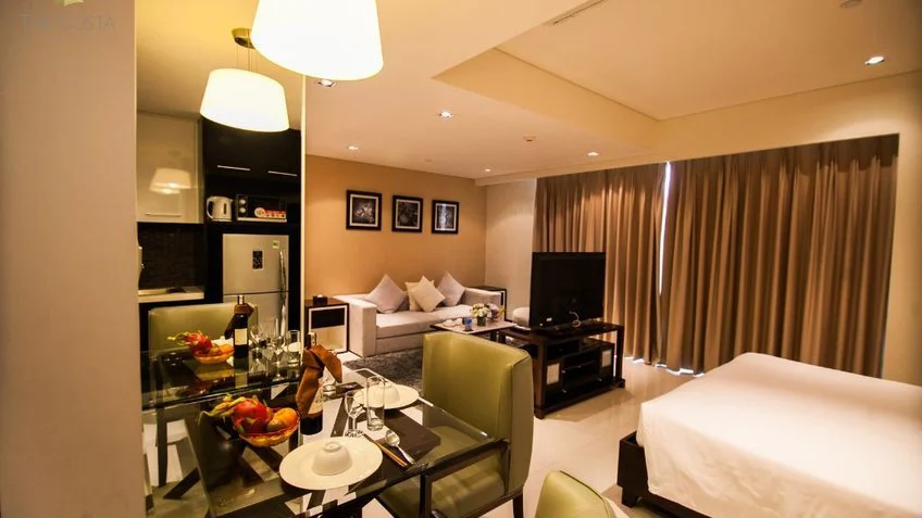 Phòng nghỉ tại The Costa Nha Trang Hotel & Residences – góc 2