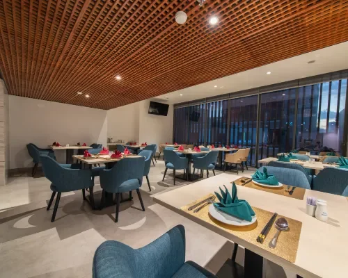 Không gian nhà hàng tại The Time Hotel Nha Trang