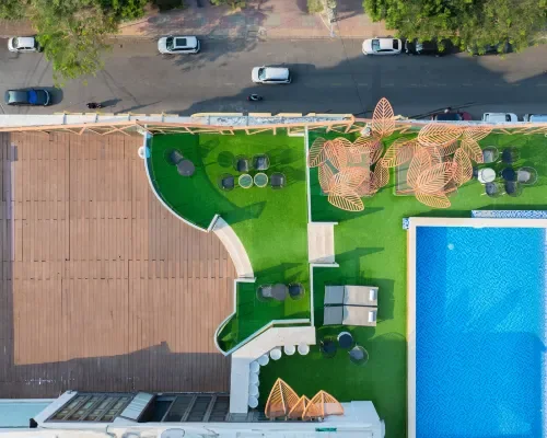 Hồ bơi tại TND Hotel Nha Trang – góc 2
