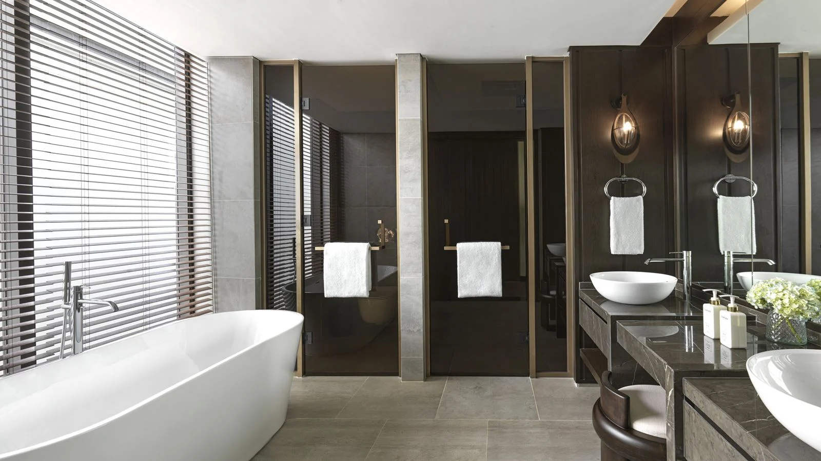 Phòng tắm tại Villa Le Corail, A Gran Meliá Hotel