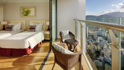 Phòng nghỉ tại Vinpearl Beachfront Nha Trang – góc 3