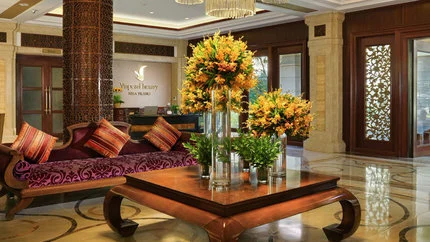 Sảnh và khu đón khách tại Vinpearl Luxury Nha Trang – góc 2
