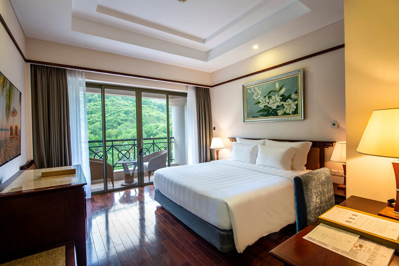 Phòng nghỉ tại Vinpearl Resort Nha Trang – góc 7