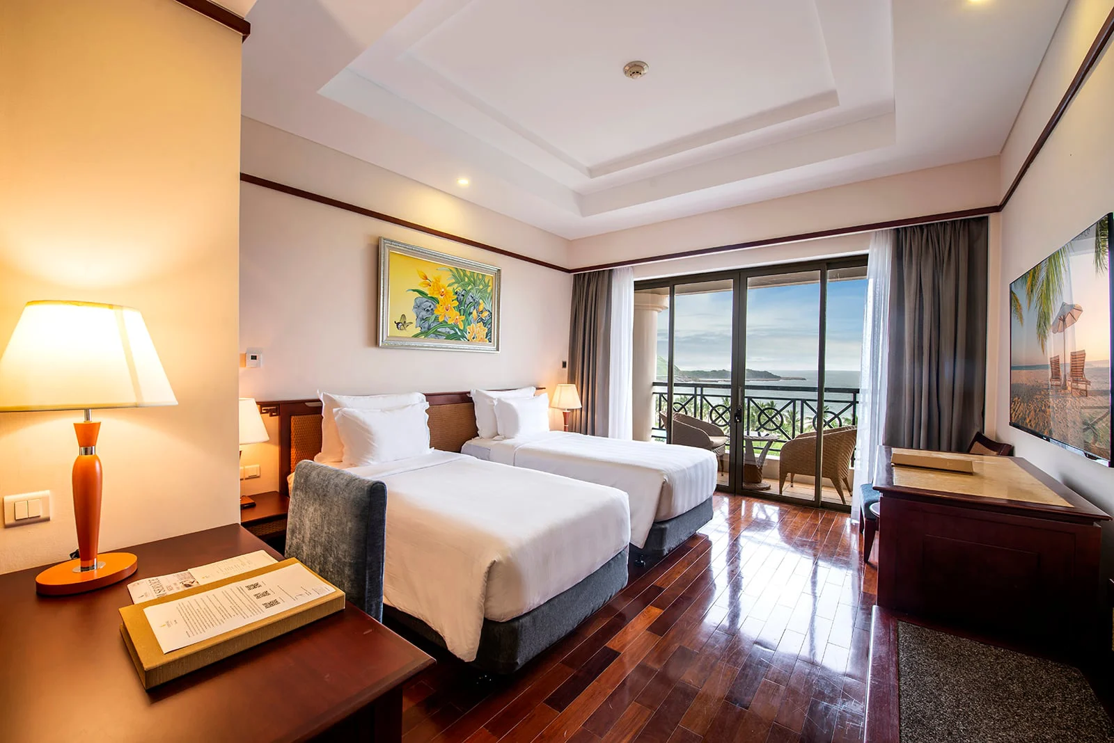 Phòng nghỉ tại Vinpearl Resort Nha Trang – góc 8