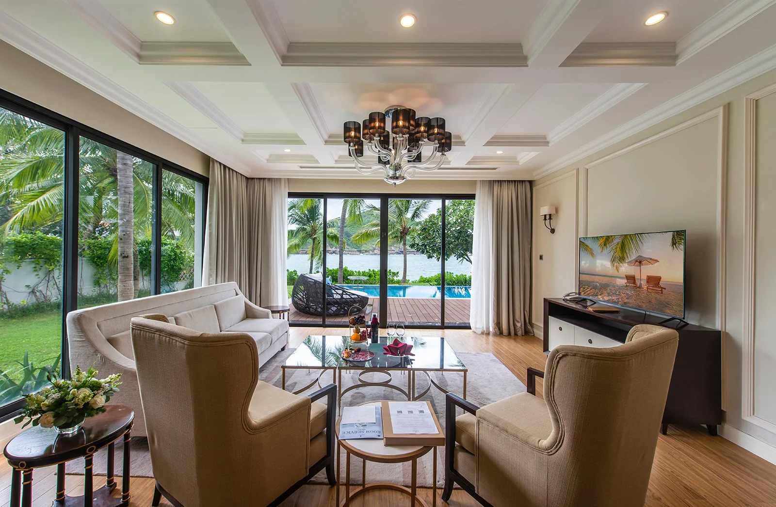 Phòng nghỉ tại Vinpearl Resort Nha Trang – góc 3