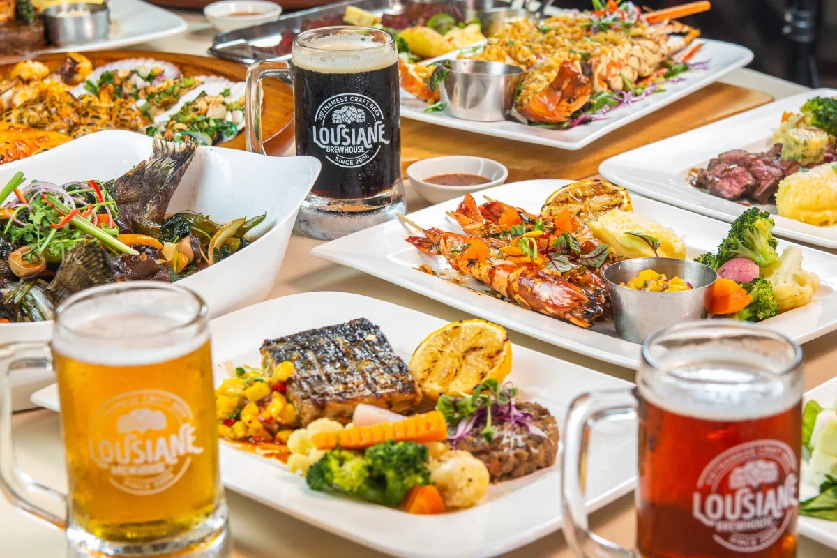 Món ăn dùng chung tại Louissiane Brewhouse