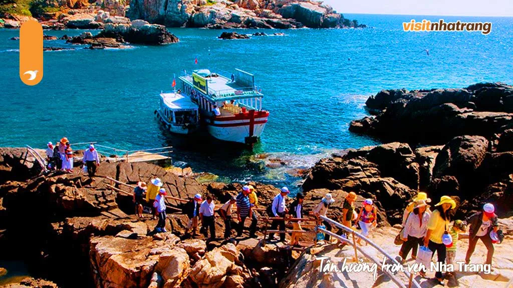 Phương tiện ra Đảo Yến Nha Trang
