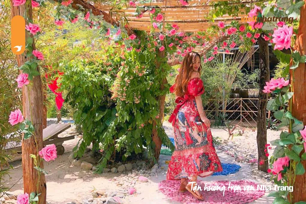Vườn hoa trang trí tại Love Island