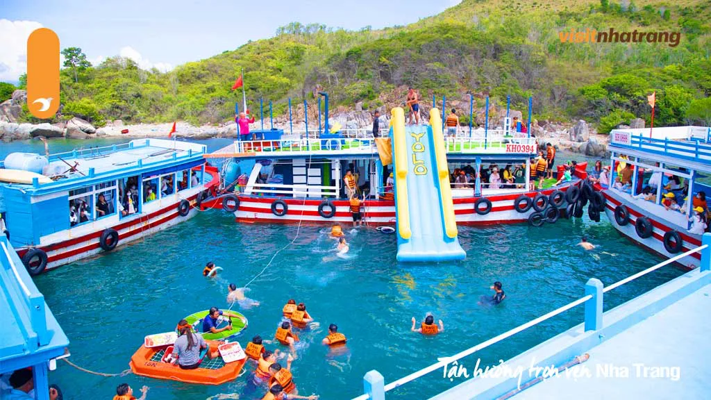 Cảnh quan Vịnh San Hô Nha Trang